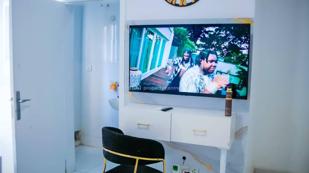 Luxury & Furnished 2 Bedroom Apartment with Elevator, Off Admiralty Way Lekki Lagos, Lekki Phase 1, Lekki, Lagos, Flat / Apartment for Rent