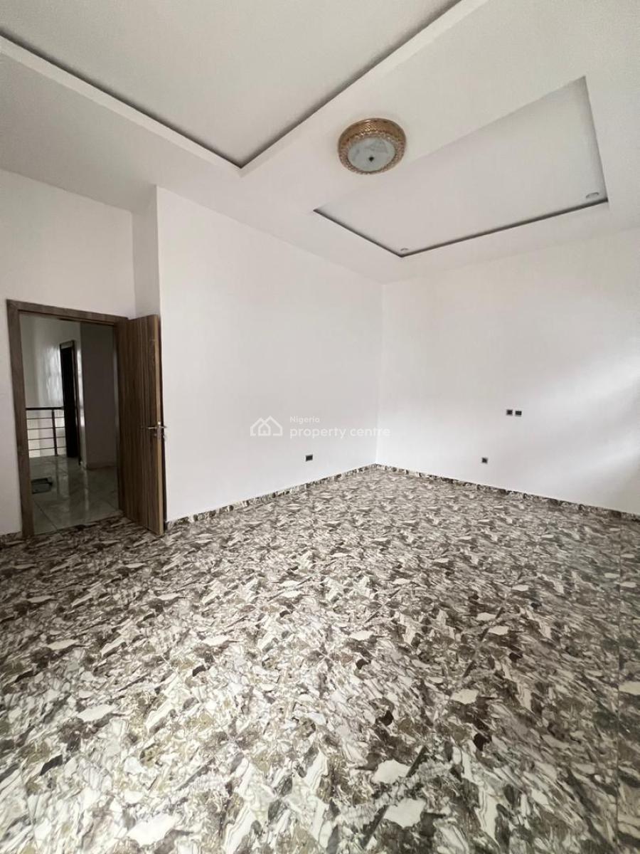 Spacious & Well Maintained 4 Bedroom Terrace, Ikota, Lekki, Lagos, Terraced Duplex for Rent