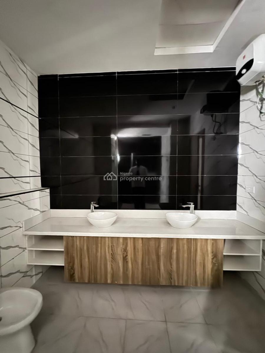Luxurious 4 Bedroom Duplex Offers The Perfect Blend of Comfort, Osapa London, Lekki, Lagos, Semi-detached Duplex for Sale