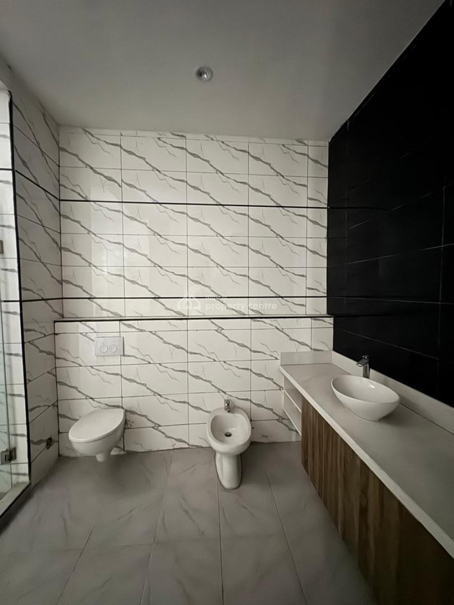 Luxurious 4 Bedroom Duplex Offers The Perfect Blend of Comfort, Osapa London, Lekki, Lagos, Semi-detached Duplex for Sale