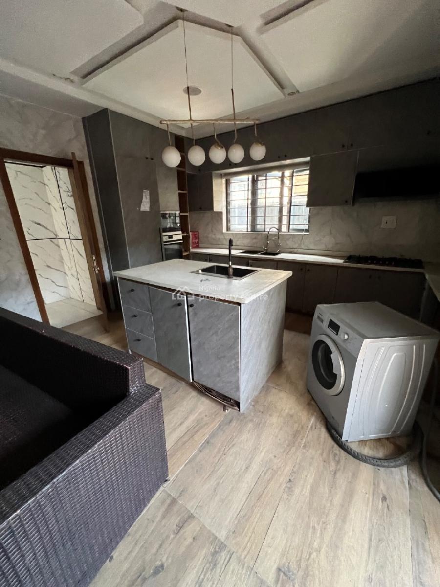 Executive Studio Apartment in a Contemporary Building Wt Swimming Pool, Osapa London Estate, Osapa, Lekki, Lagos, Self Contain (single Rooms) for Rent