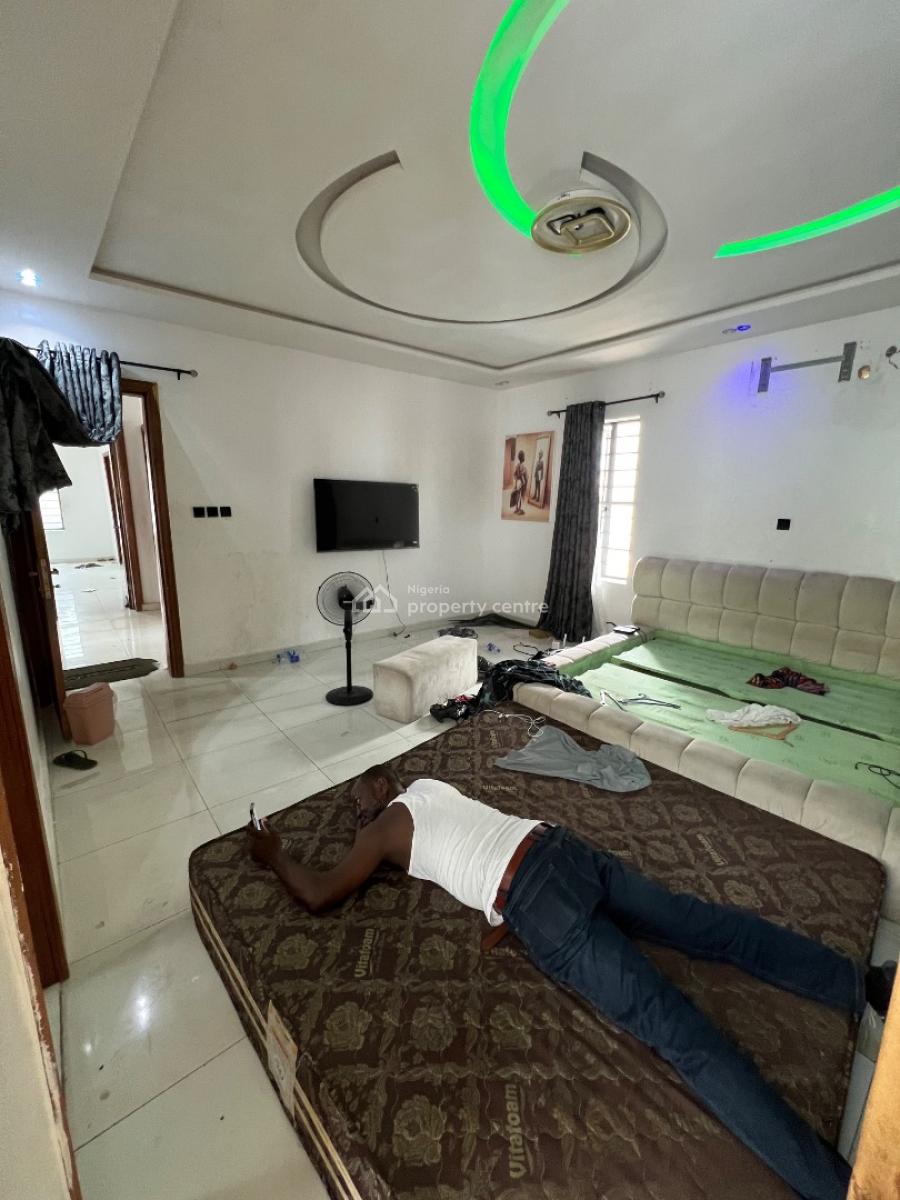 Executive Studio Apartment in a Contemporary Building Wt Swimming Pool, Osapa London Estate, Osapa, Lekki, Lagos, Self Contain (single Rooms) for Rent