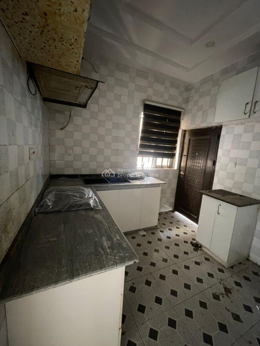 4 Bedrooms Semi Detached with Bq, Ikota Villa By Mega Chicken, Ikota, Lekki, Lagos, Semi-detached Duplex for Sale