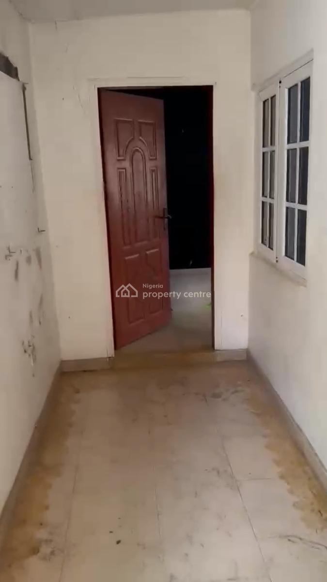 2 Bedroom Apartment in a Lovely Environment, Adeniyi Jones, Adeniyi Jones, Ikeja, Lagos, Flat / Apartment for Rent