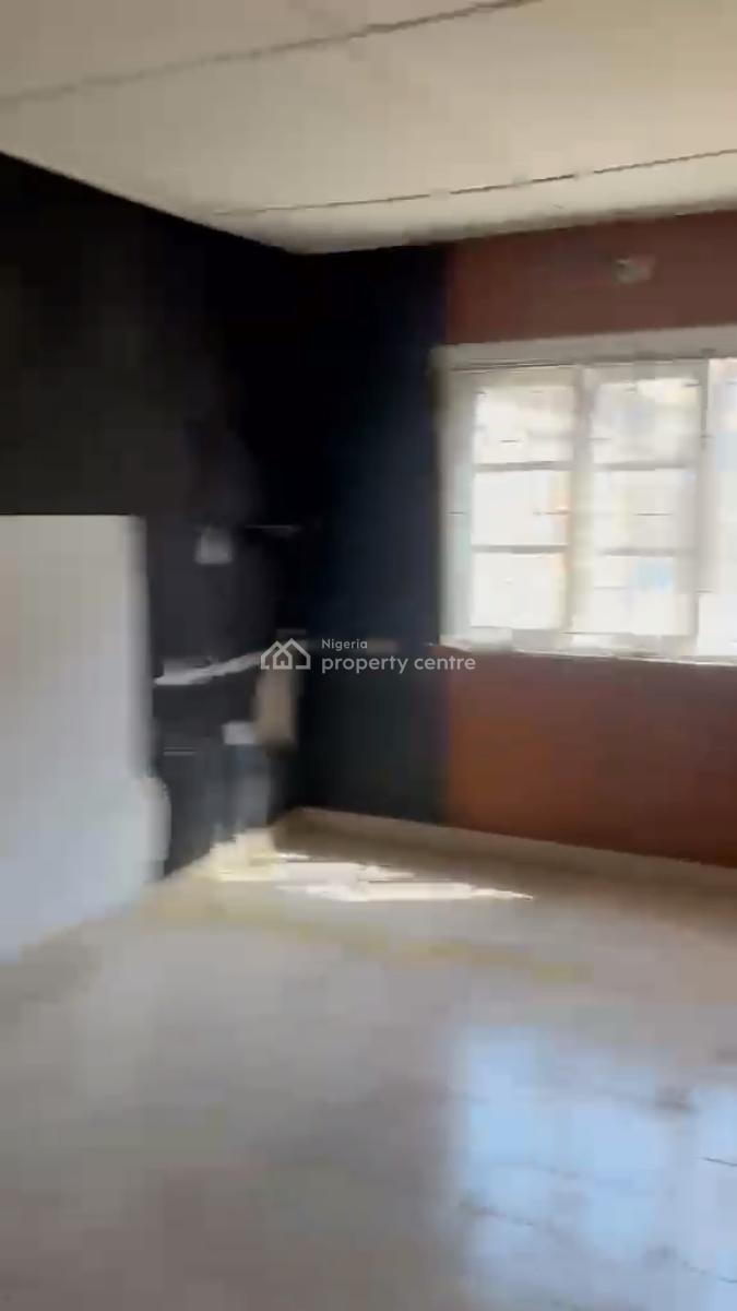 2 Bedroom Apartment in a Lovely Environment, Adeniyi Jones, Adeniyi Jones, Ikeja, Lagos, Flat / Apartment for Rent