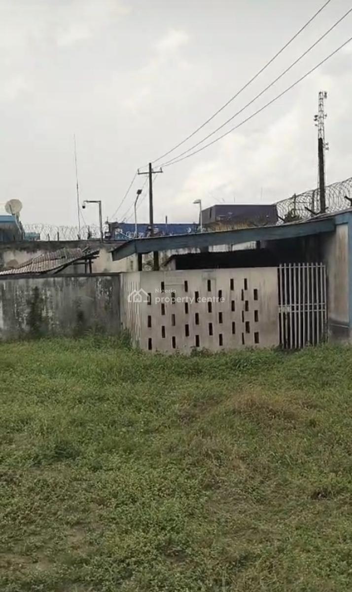 Vacant Warehouse of 3.5 Acres  Directly Facing Roas, Ogba, Ikeja, Lagos, Warehouse for Sale