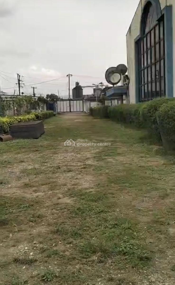 Vacant Warehouse of 3.5 Acres  Directly Facing Roas, Ogba, Ikeja, Lagos, Warehouse for Sale