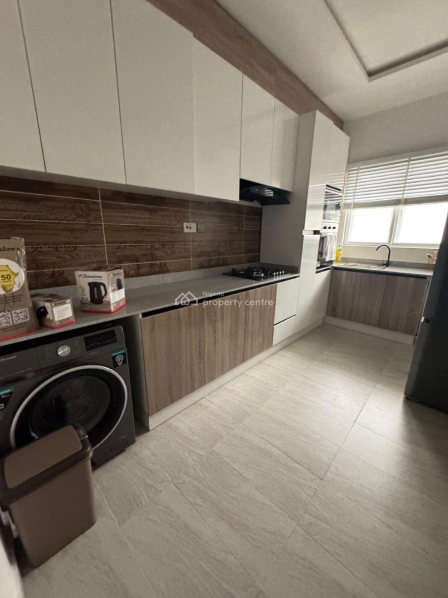 Luxe 1  Bedroom Waterfront Penth Duplex with a Ps5 and Snooker, Lekki Phase 1, Lekki, Lagos, Flat / Apartment Short Let