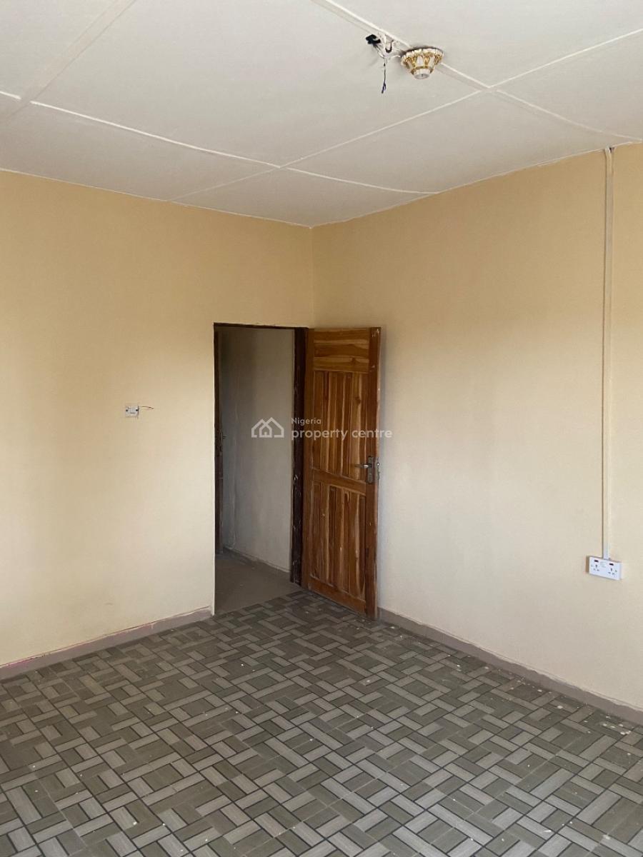 a Spacious and Clean Room and Parlor, Agodongbon Housing Estate Along Lucky Fiber Road, Ikorodu, Lagos, Flat / Apartment for Rent