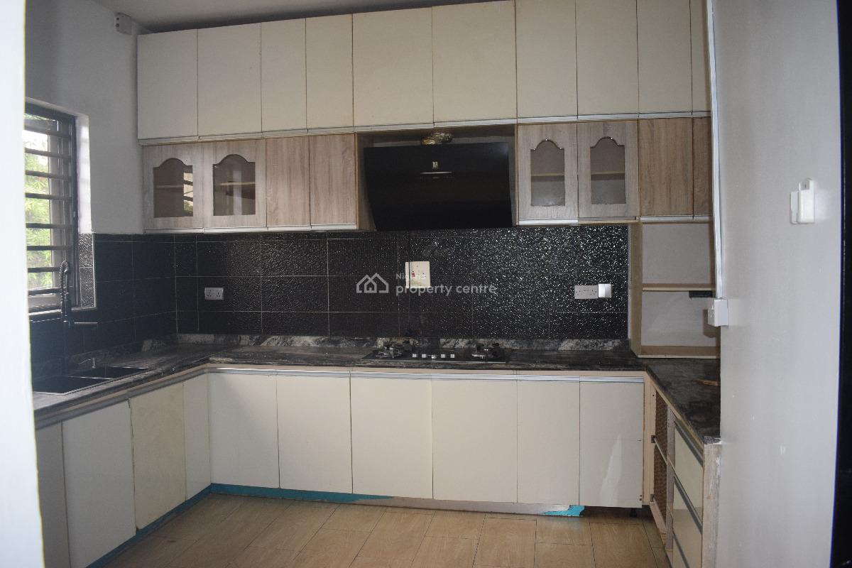 Luxury 4 Detached House, Okupe Estate, Maryland, Ikeja, Lagos, Detached Duplex for Rent