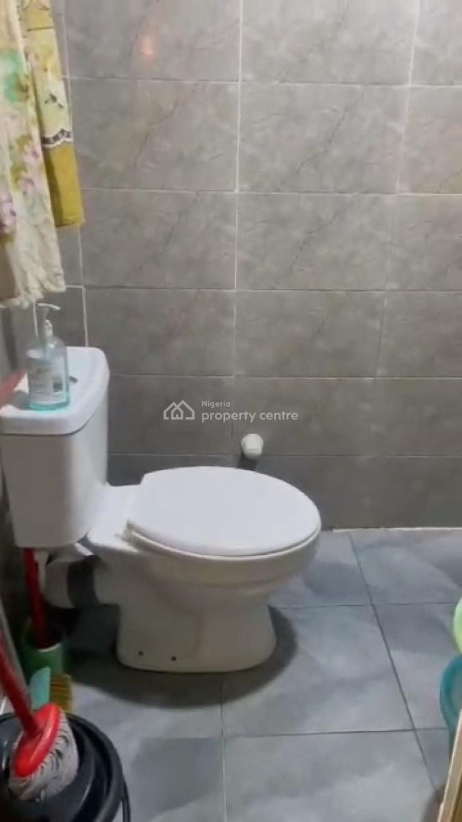 Lovely 3 Bedroom Apartment, Adeniyi Jones, Adeniyi Jones, Ikeja, Lagos, Flat / Apartment for Rent