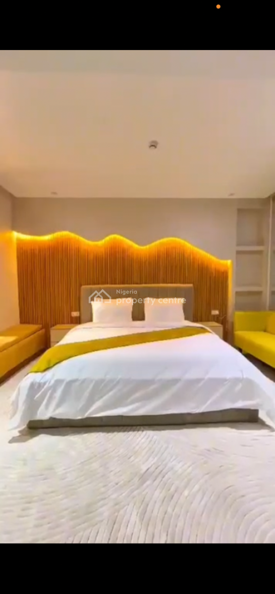 Spacious 1 Bedroom Apartment, Main Lekki Phase 1, Lekki Phase 1, Lekki, Lagos, Mini Flat (room and Parlour) for Rent