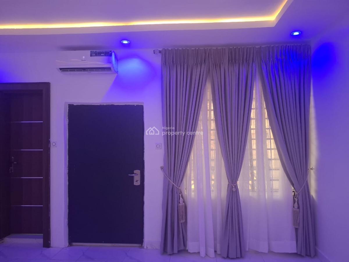 Spacious Two Bedroom Flat, Mabushi, Abuja, Flat / Apartment for Rent