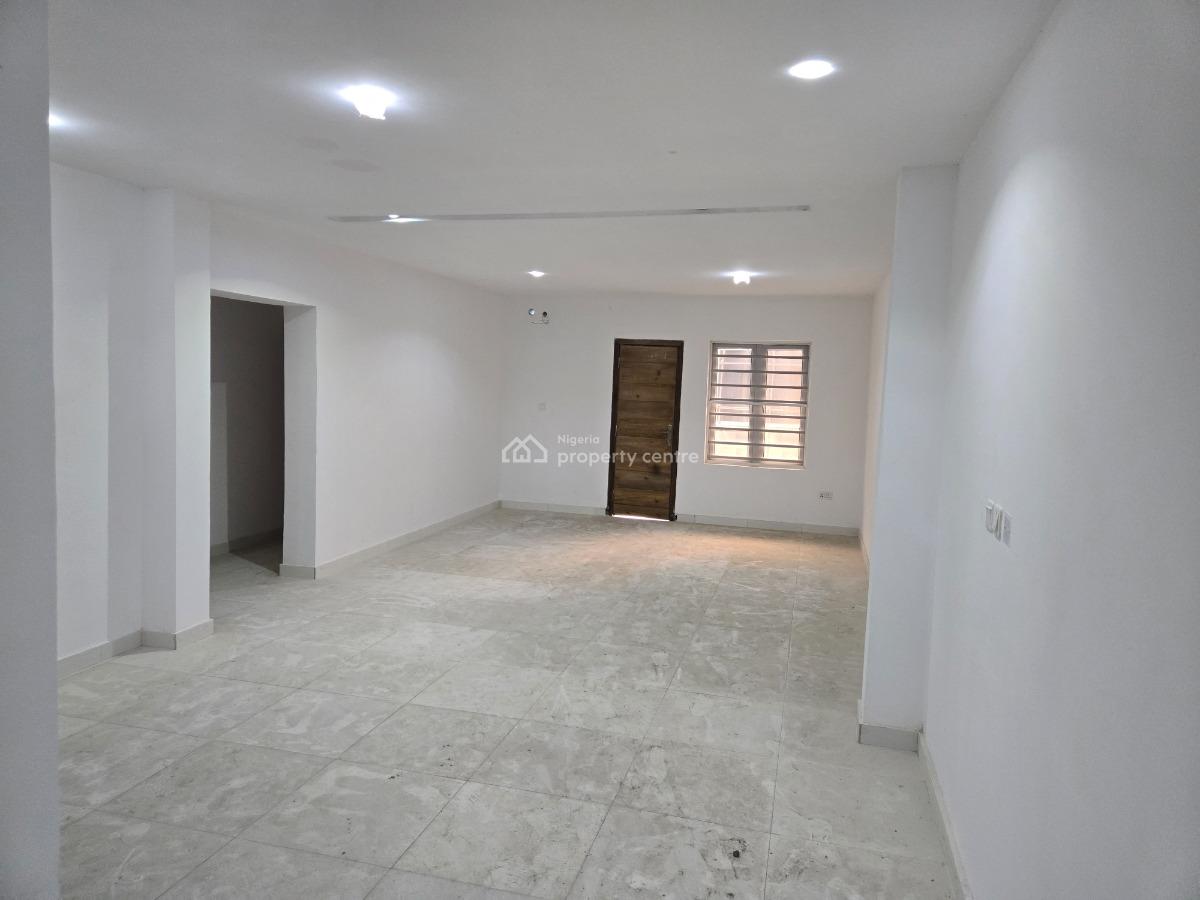 2 Bedroom Flat, Richmond Pearl Estate Road Off Freedom Way Lekki, Lekki Phase 1, Lekki, Lagos, Flat / Apartment for Sale