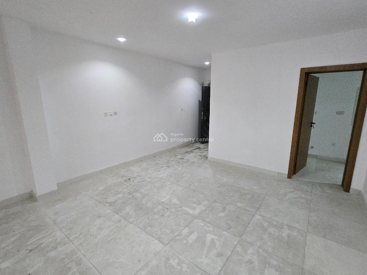 2 Bedroom Flat, Richmond Pearl Estate Road Off Freedom Way Lekki, Lekki Phase 1, Lekki, Lagos, Flat / Apartment for Sale