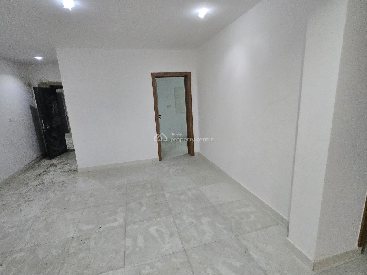2 Bedroom Flat, Richmond Pearl Estate Road Off Freedom Way Lekki, Lekki Phase 1, Lekki, Lagos, Flat / Apartment for Sale