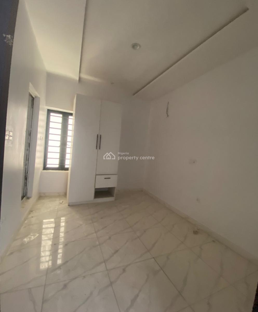 Luxury Apartments, Mobile Road, Ilaje Ajah, Ajah, Lagos, Flat / Apartment for Sale