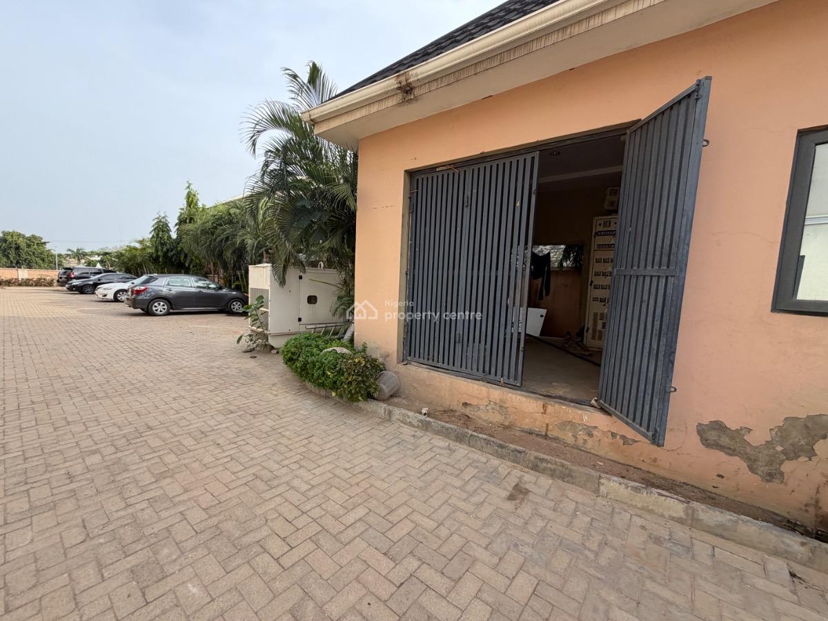 Serviced Two Bedroom Apartment, Garki, Abuja, Flat / Apartment for Rent