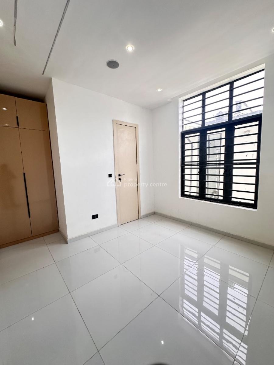Lovely 6 Bedroom Fully Detached Duplex, Chevron, Lekki, Lagos, Detached Duplex for Sale