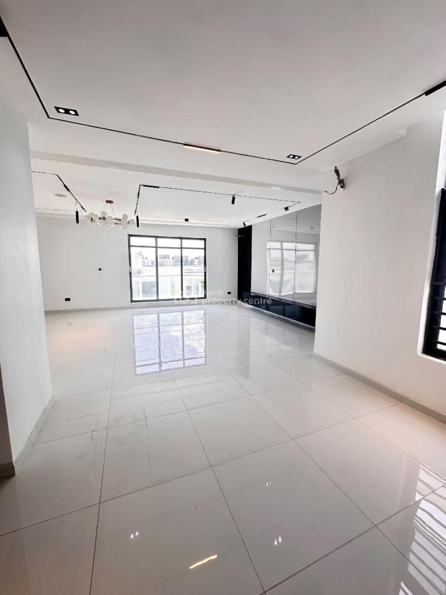 Lovely 6 Bedroom Fully Detached Duplex, Chevron, Lekki, Lagos, Detached Duplex for Sale