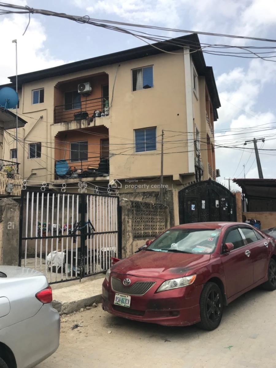Relatively New Studio Apartment (room Self Contained), Okesuna Street Off Market Str Shomolu Lagos., Shomolu, Lagos, Self Contain (single Rooms) for Rent