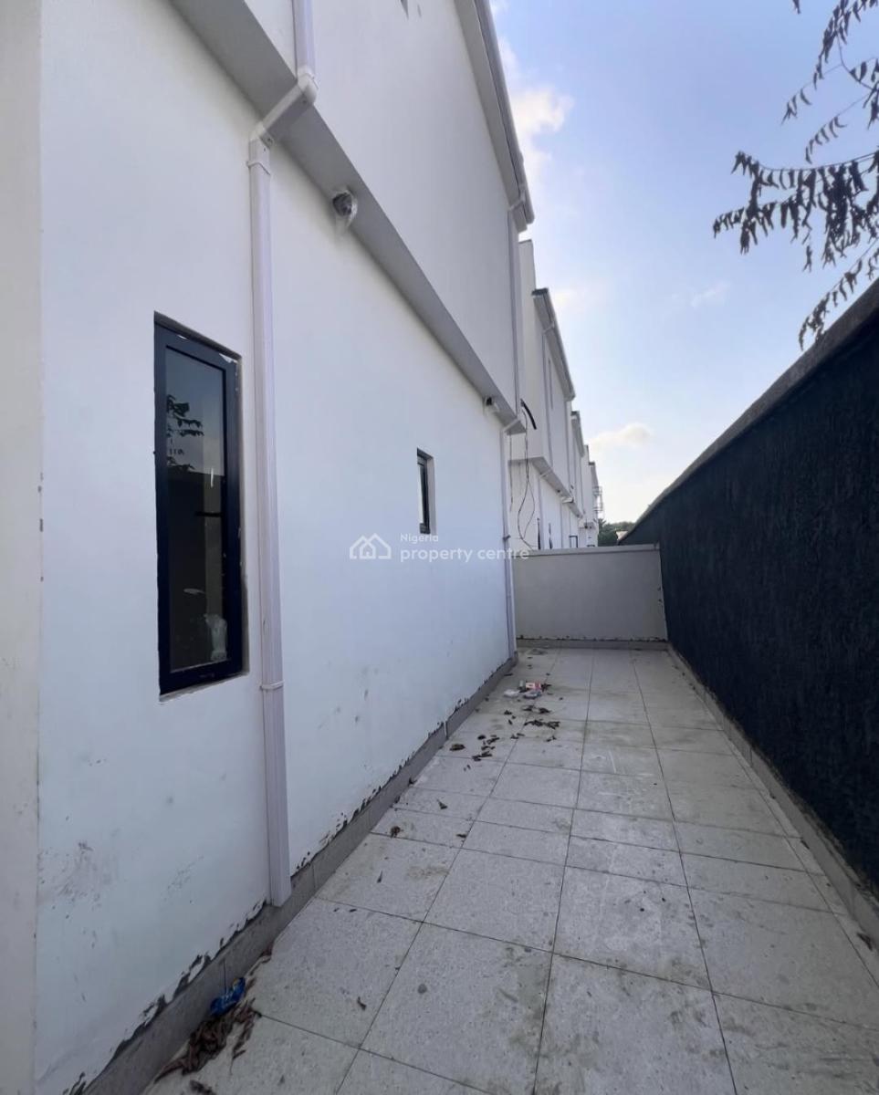 4 Bedroom Fully Detached Duplex + Bq, Orchid, Lekki, Lagos, Detached Duplex for Sale