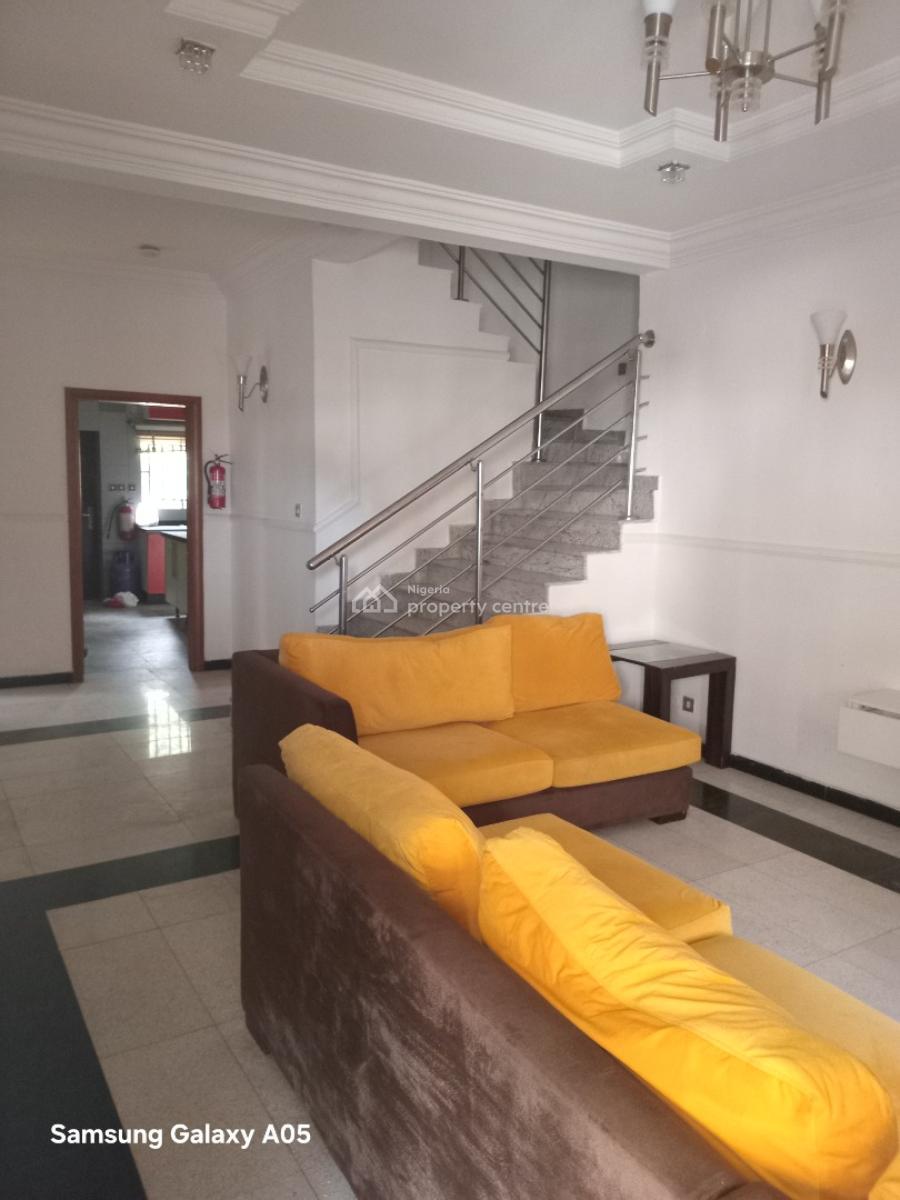 Furnished 3-bedroom Terrace Duplex, in an Estate, Wuye, Wuye, Abuja, Terraced Duplex for Rent