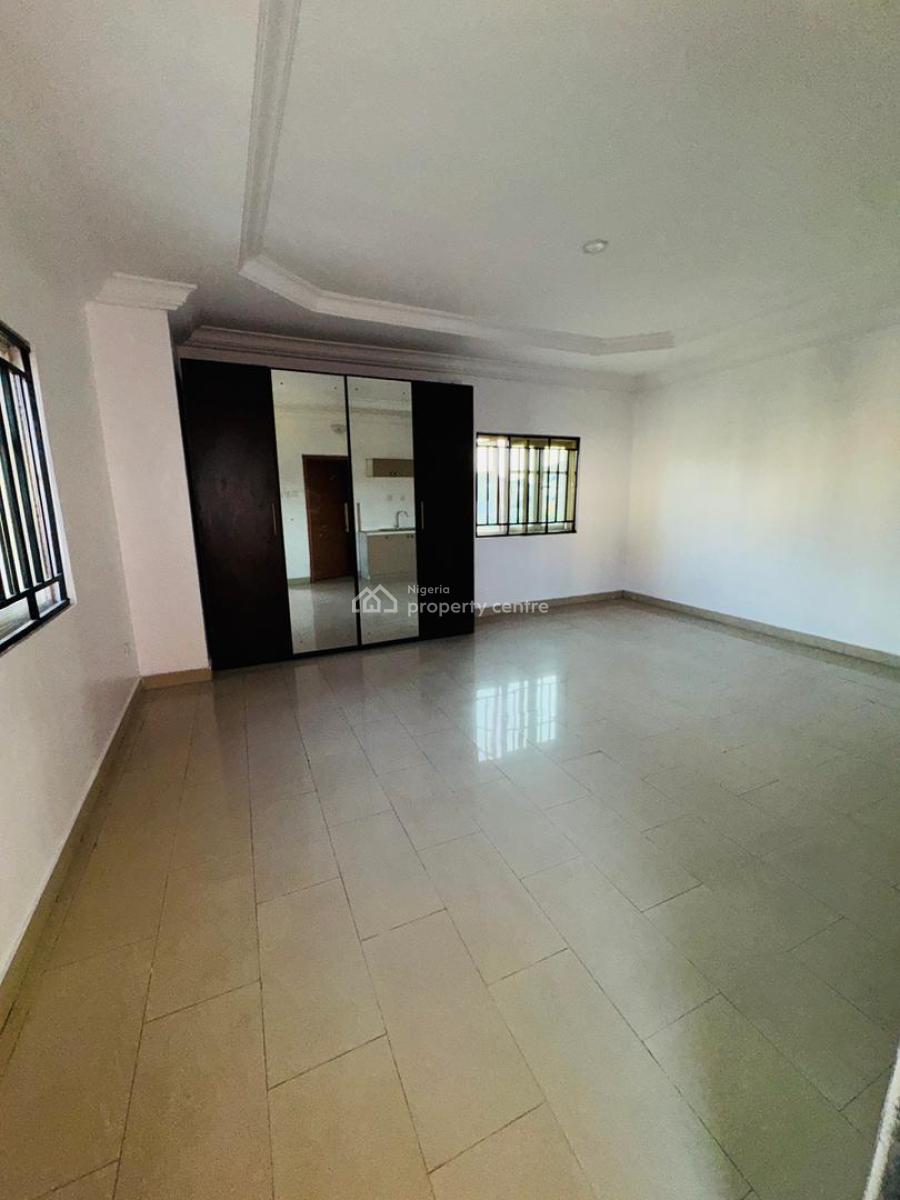 Massive Studio Apartment with Good Light, Chevyview Estate, Chevron, Lekki, Lagos, Flat / Apartment for Rent