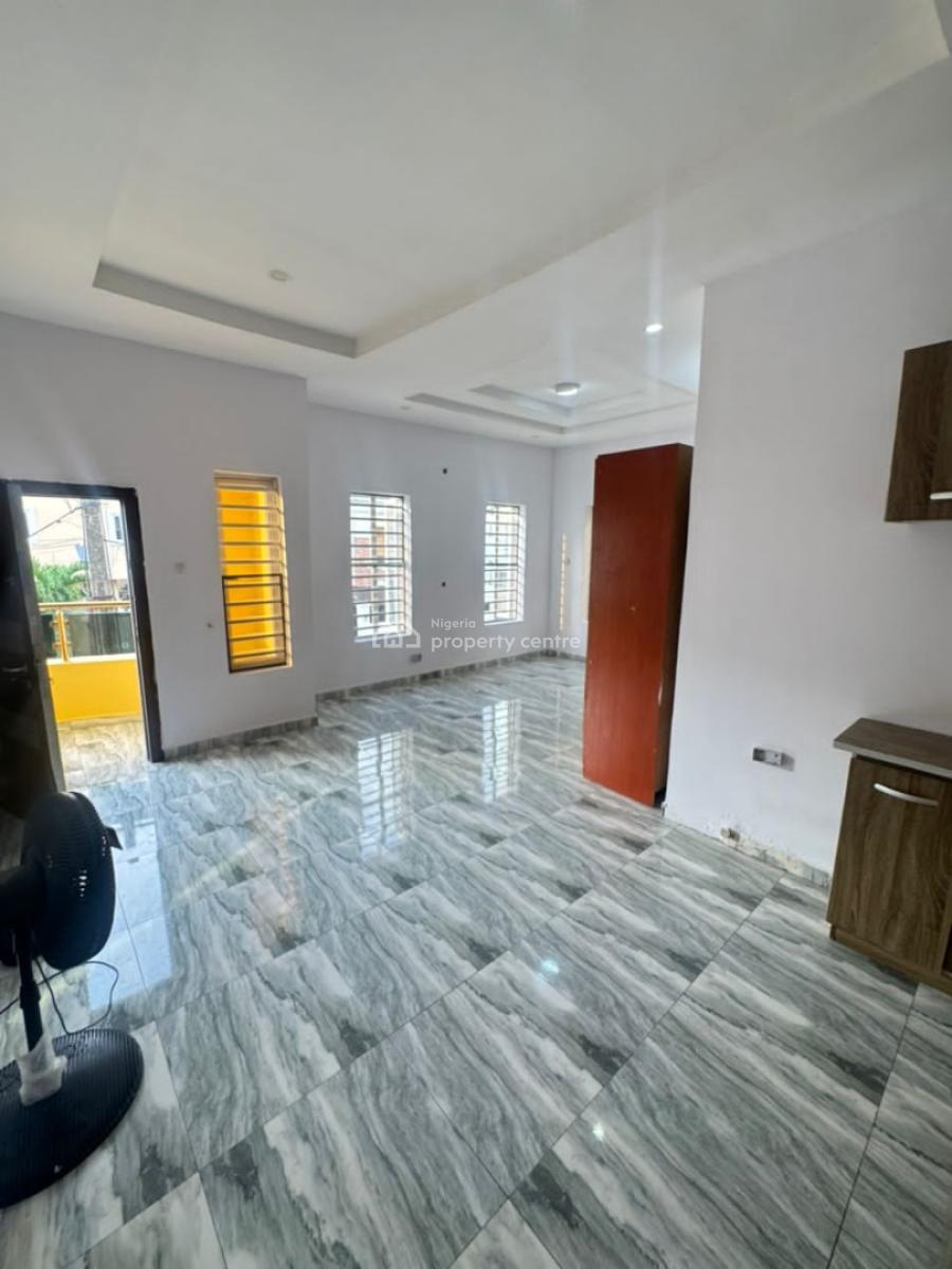 Luxurious Studio Apartment Master Bedroom, Chevron, Lekki, Lagos, Self Contain (single Rooms) for Rent