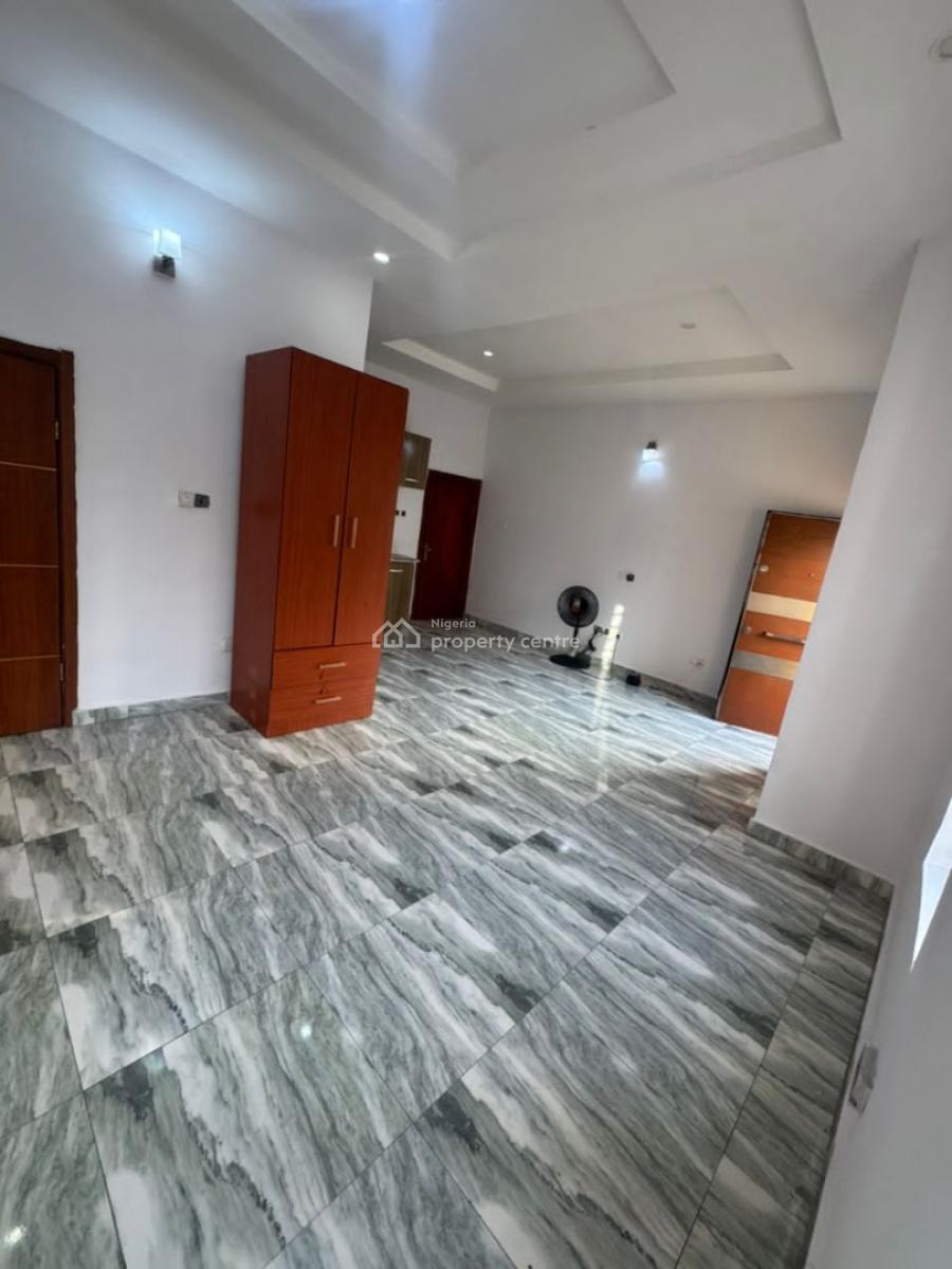 Luxurious Studio Apartment Master Bedroom, Chevron, Lekki, Lagos, Self Contain (single Rooms) for Rent