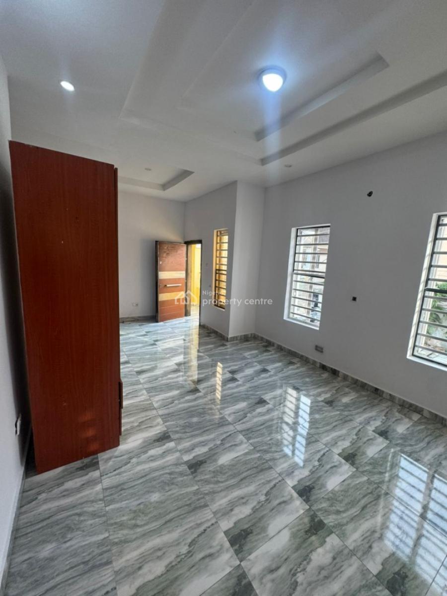 Luxurious Studio Apartment Master Bedroom, Chevron, Lekki, Lagos, Self Contain (single Rooms) for Rent