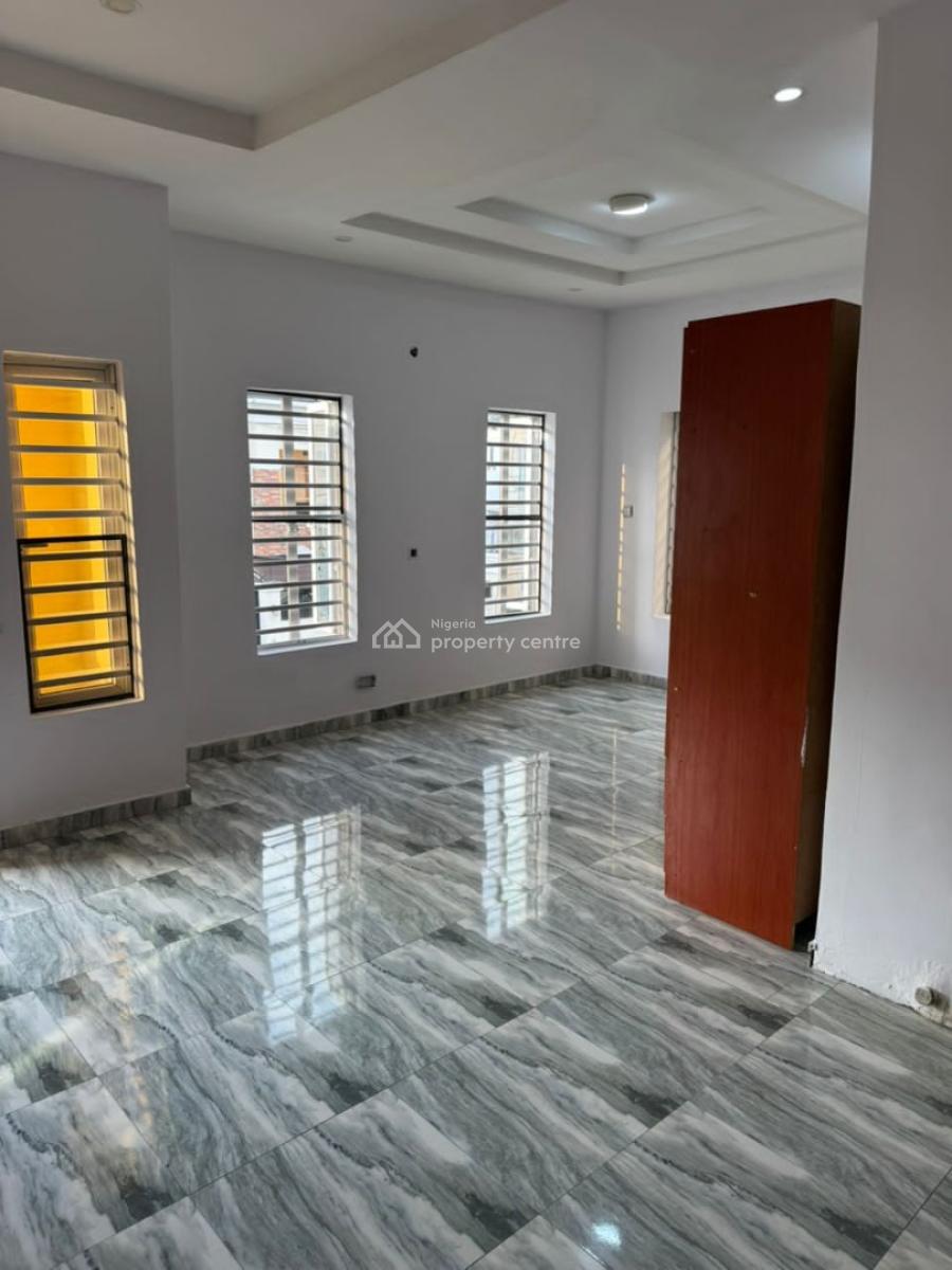 Luxurious Studio Apartment Master Bedroom, Chevron, Lekki, Lagos, Self Contain (single Rooms) for Rent