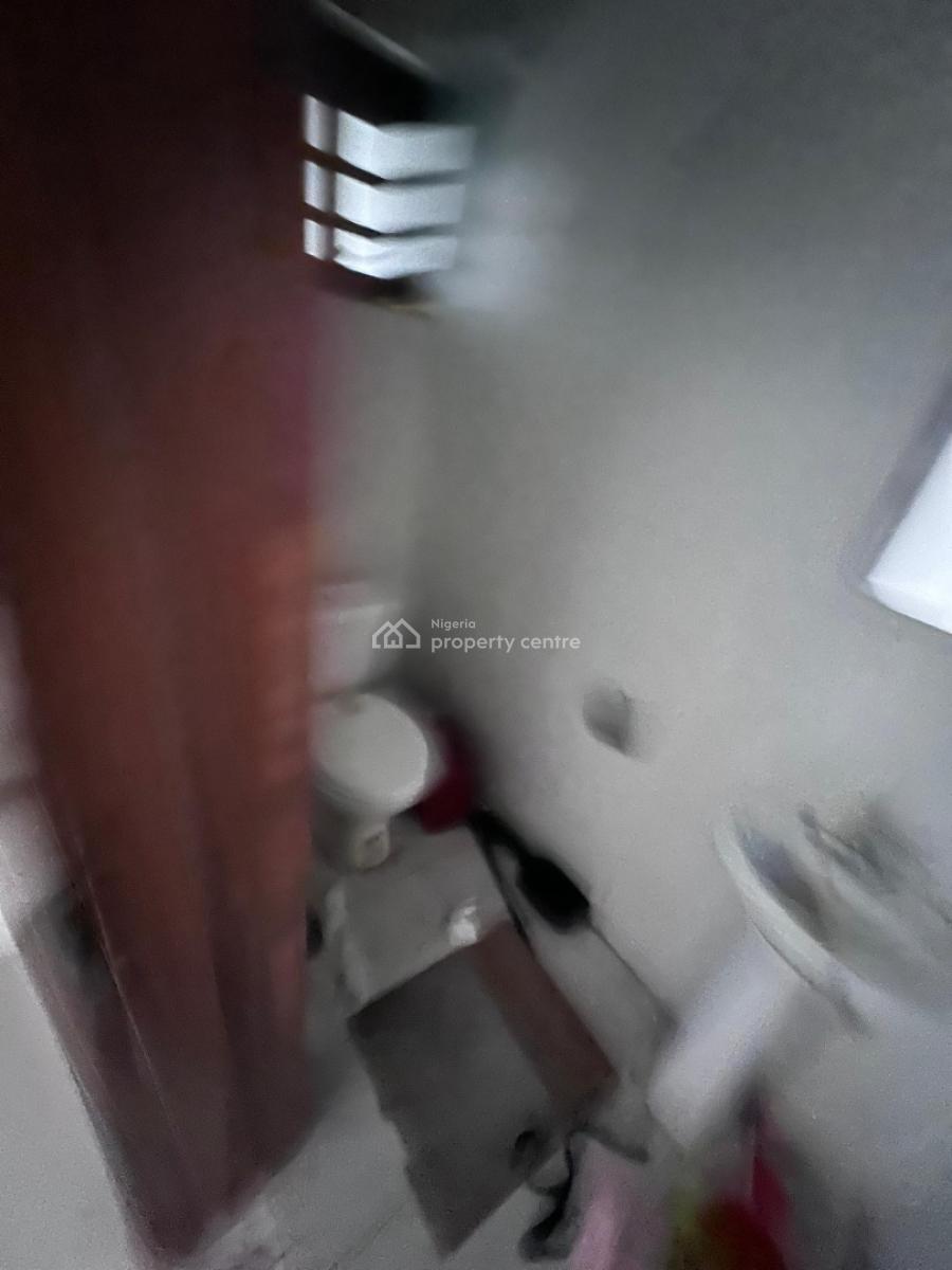 1 Bedroom Apartment, Lakeville Fatai Kudirat Estate,by Dominos Pizza, Agungi, Lekki, Lagos, Mini Flat (room and Parlour) for Rent