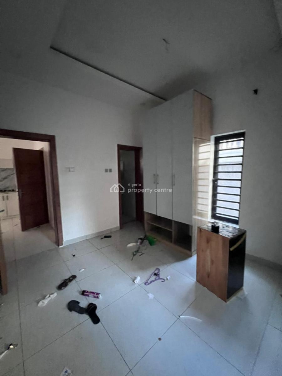 1 Bedroom Apartment, Lakeville Fatai Kudirat Estate,by Dominos Pizza, Agungi, Lekki, Lagos, Mini Flat (room and Parlour) for Rent