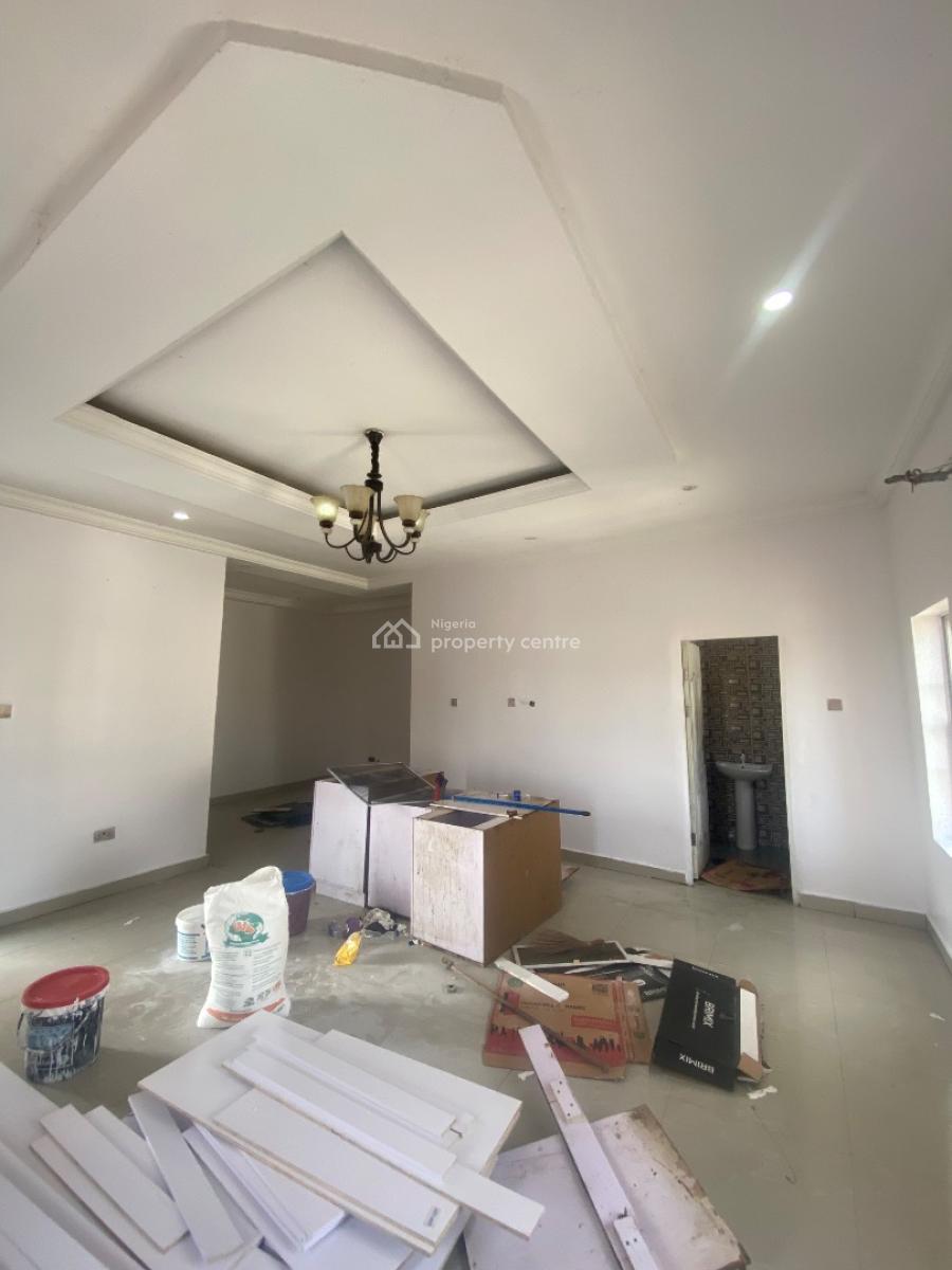 Luxury Spacious 3bed with Personal Staircase and Constant Light in Est, Abraham Adesanya, Ajah, Lagos, Flat / Apartment for Rent