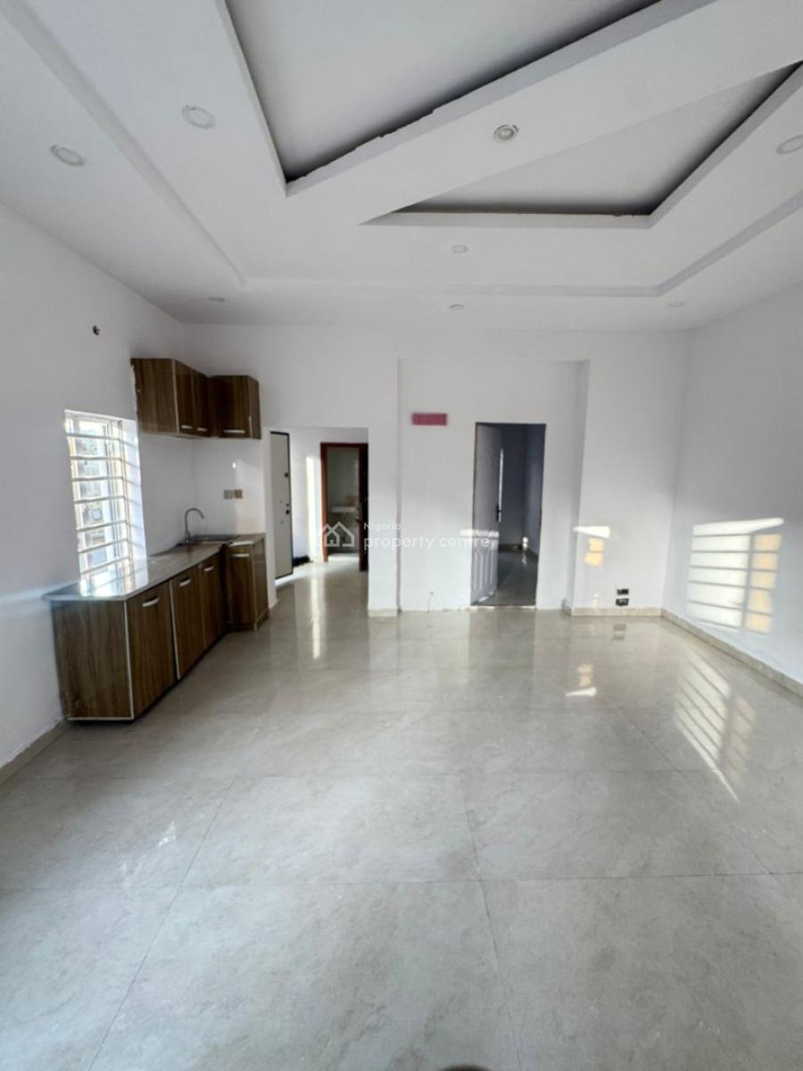 Standard 1 Bedroom Miniflat Downstairs, Chevron, Lekki, Lagos, Mini Flat (room and Parlour) for Rent