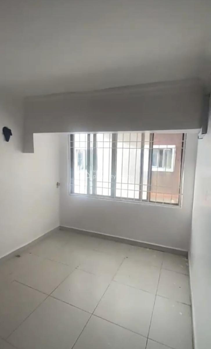 Serviced Upstairs Mini Flat at Ikate { Video}, Spar Road Ikate, Ikate, Lekki, Lagos, Mini Flat (room and Parlour) for Rent