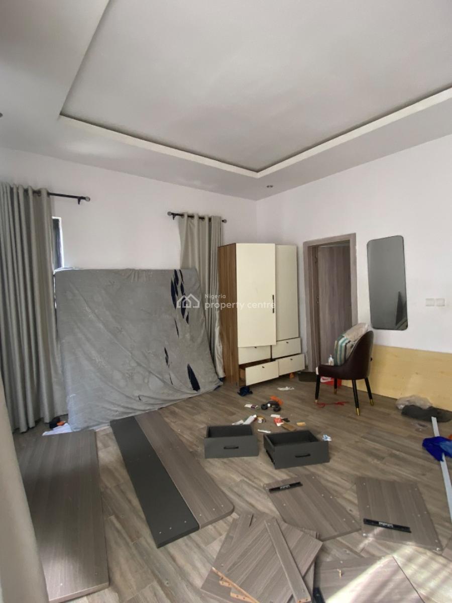 Just One Left ! Luxury Spacious 2bedroom, Chevron , , 5hrs Light Daily at Night , Inverter /solar Allowed, Lekki, Lagos, Flat / Apartment for Rent