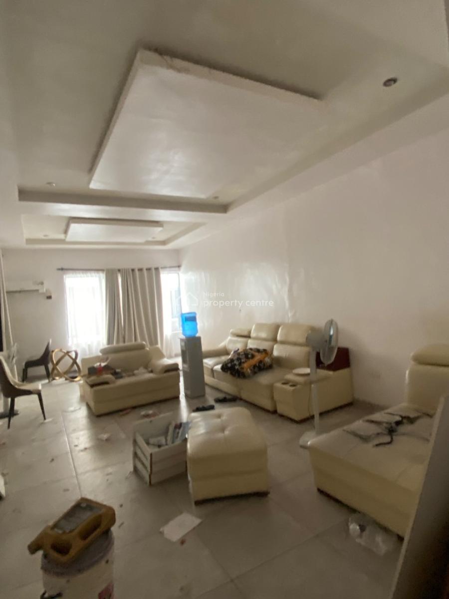 Just One Left ! Luxury Spacious 2bedroom, Chevron , , 5hrs Light Daily at Night , Inverter /solar Allowed, Lekki, Lagos, Flat / Apartment for Rent