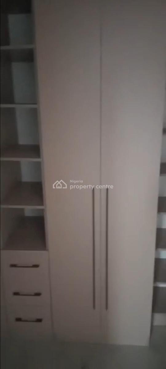 4bedroom Semi Detached Duplex, Onipetesi, Mangoro, Ikeja, Lagos, Semi-detached Duplex for Rent