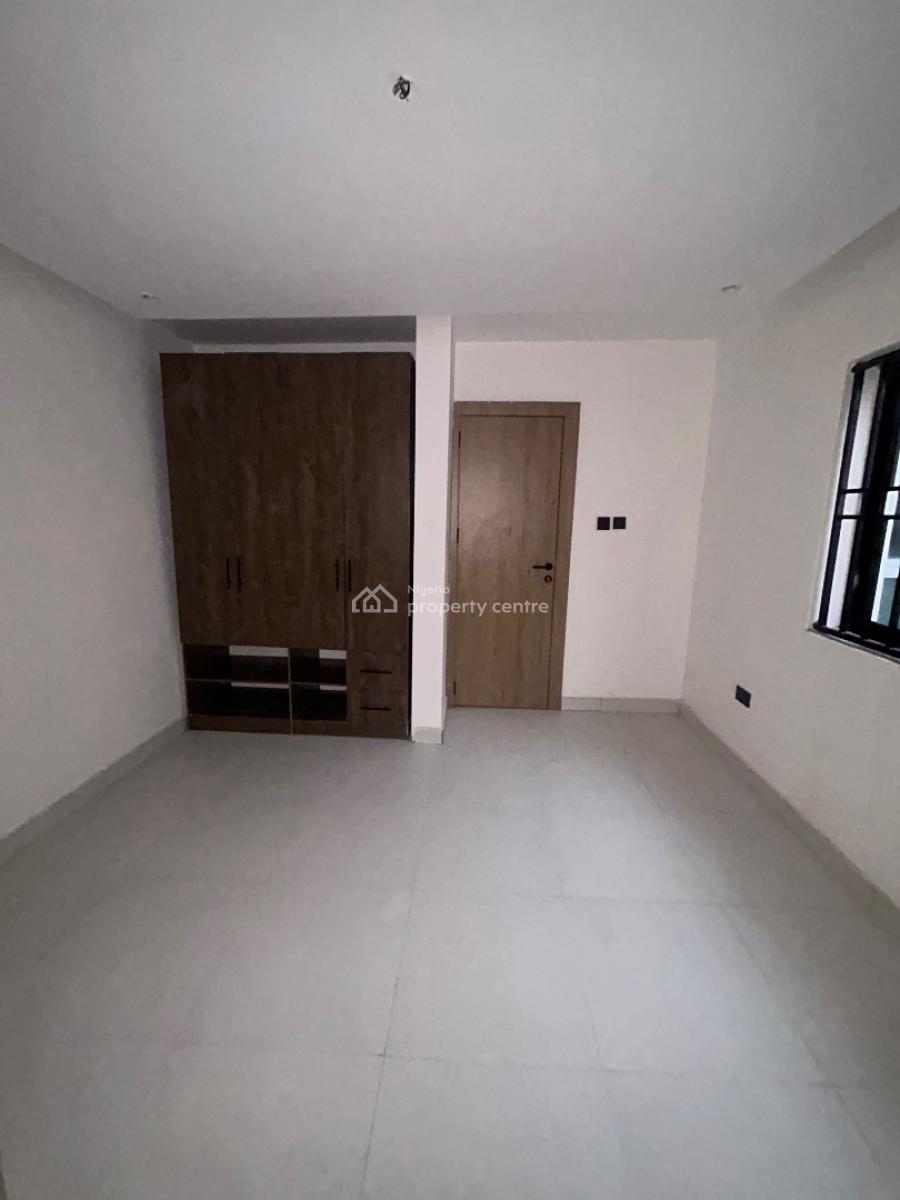 Newly Renovated 2bedroom Apartment in a Secured Estate, Ikota, Lekki, Lagos, Flat / Apartment for Rent