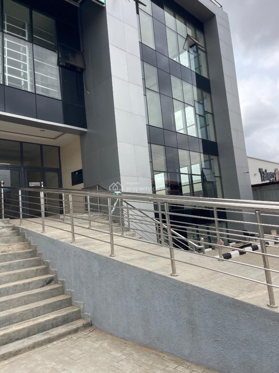 New Shop on a Major Road, 3rd Avenue Gwarimpa Estate, Gwarinpa, Abuja, Shop for Rent