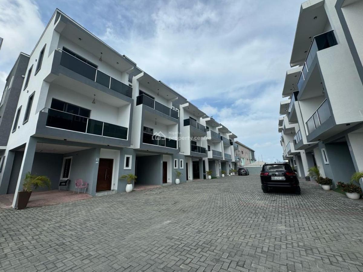 Standard 4 Bedroom Terrace Duplex, Ilasan, Lekki, Lagos, Terraced Duplex for Sale