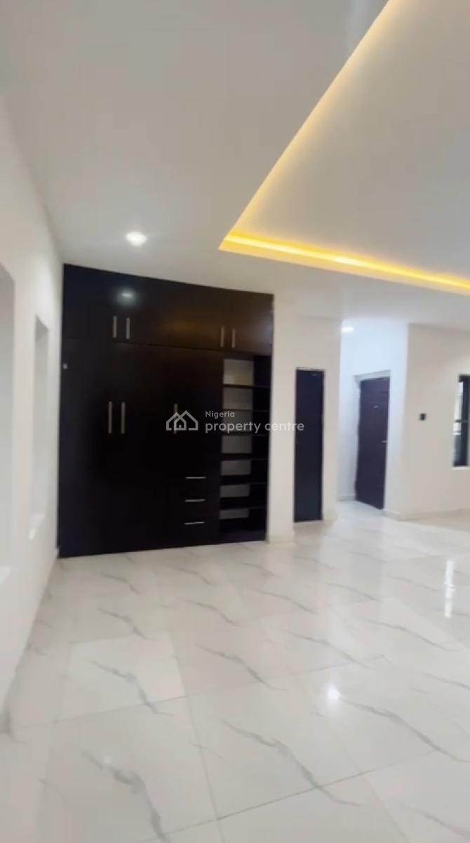 a Fully Serviced 4bedroom Duplex, Gowon Estate, Egbeda, Alimosho, Lagos, House for Rent