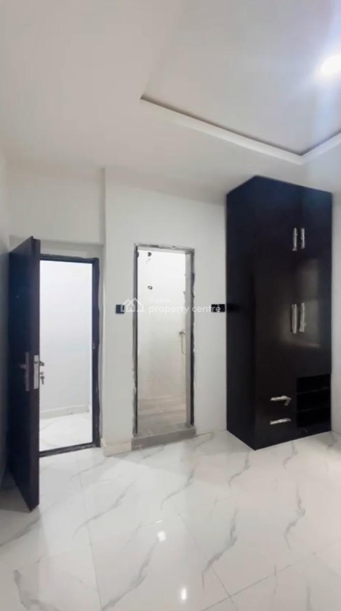 a Fully Serviced 4bedroom Duplex, Gowon Estate, Egbeda, Alimosho, Lagos, House for Rent