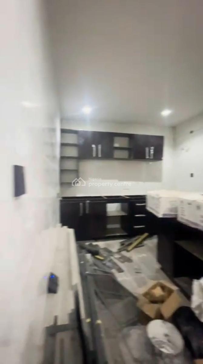 a Fully Serviced 4bedroom Duplex, Gowon Estate, Egbeda, Alimosho, Lagos, House for Rent