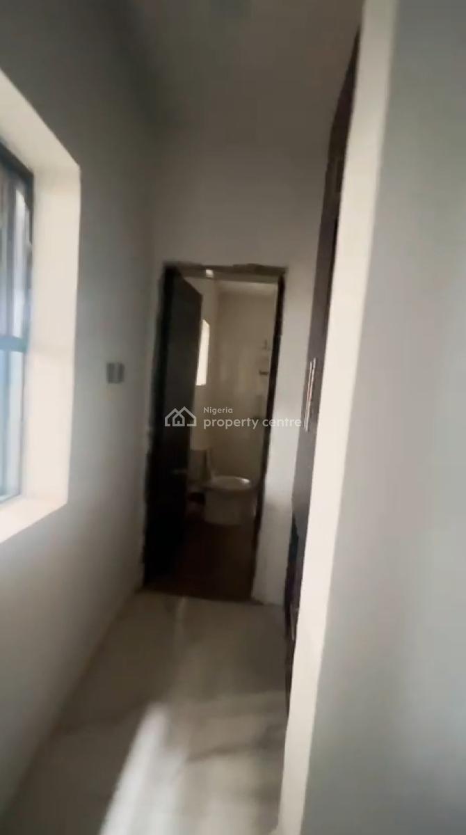 a Fully Serviced 4bedroom Duplex, Gowon Estate, Egbeda, Alimosho, Lagos, House for Rent
