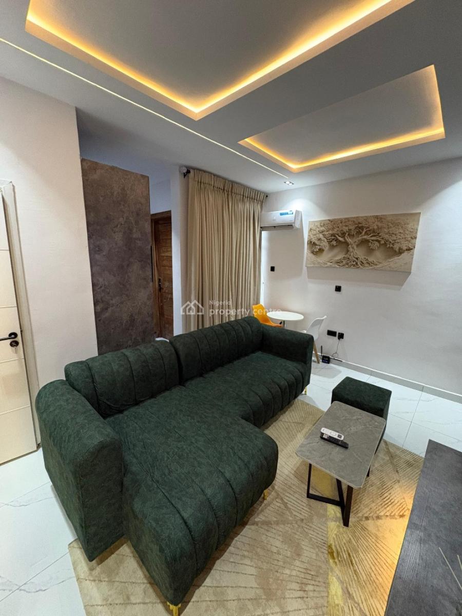 1 Bedroom Yaba, Yaba, Sabo, Yaba, Lagos, Mini Flat (room and Parlour) Short Let