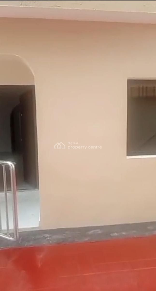 Sharp and Newly Renovated Spacious 3 Bedroom Flats in Omole Phase 2 Es, Omole Phase 2, Ikeja, Lagos, Flat / Apartment for Rent