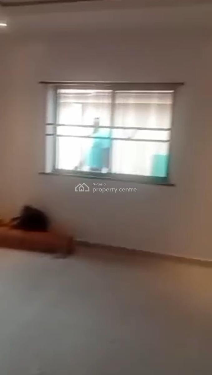 Sharp and Newly Renovated Spacious 3 Bedroom Flats in Omole Phase 2 Es, Omole Phase 2, Ikeja, Lagos, Flat / Apartment for Rent